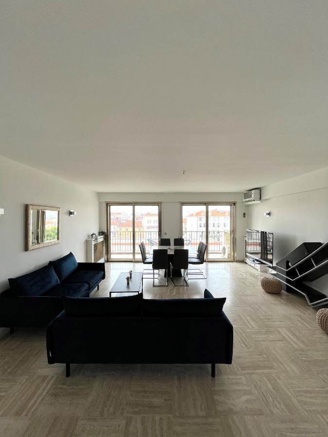 Central -300M Palais- Seaview-A/C-Wifi-Spacieux كان المظهر الخارجي الصورة